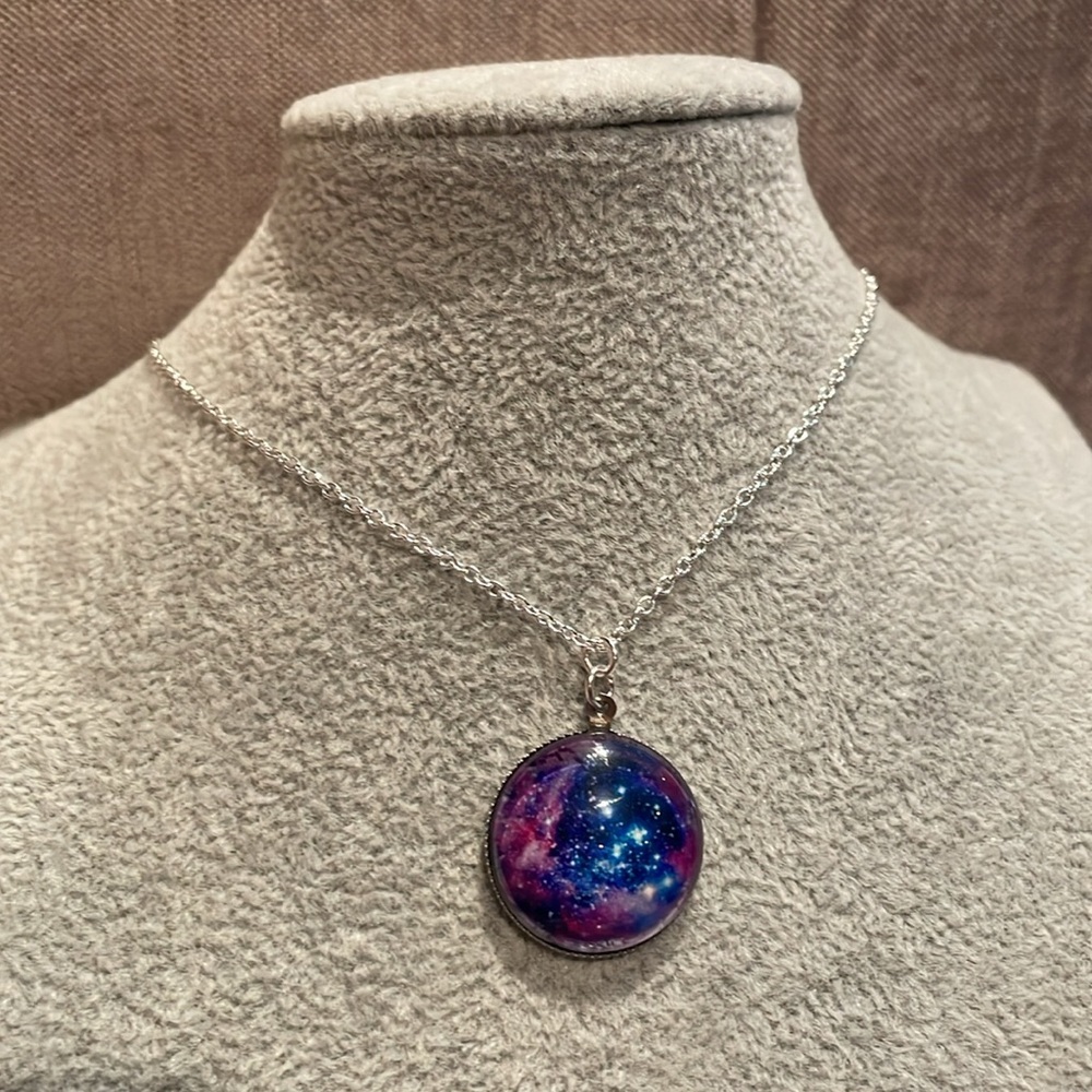 Galaxy Pendant Necklace 18” - Picture 6 of 6